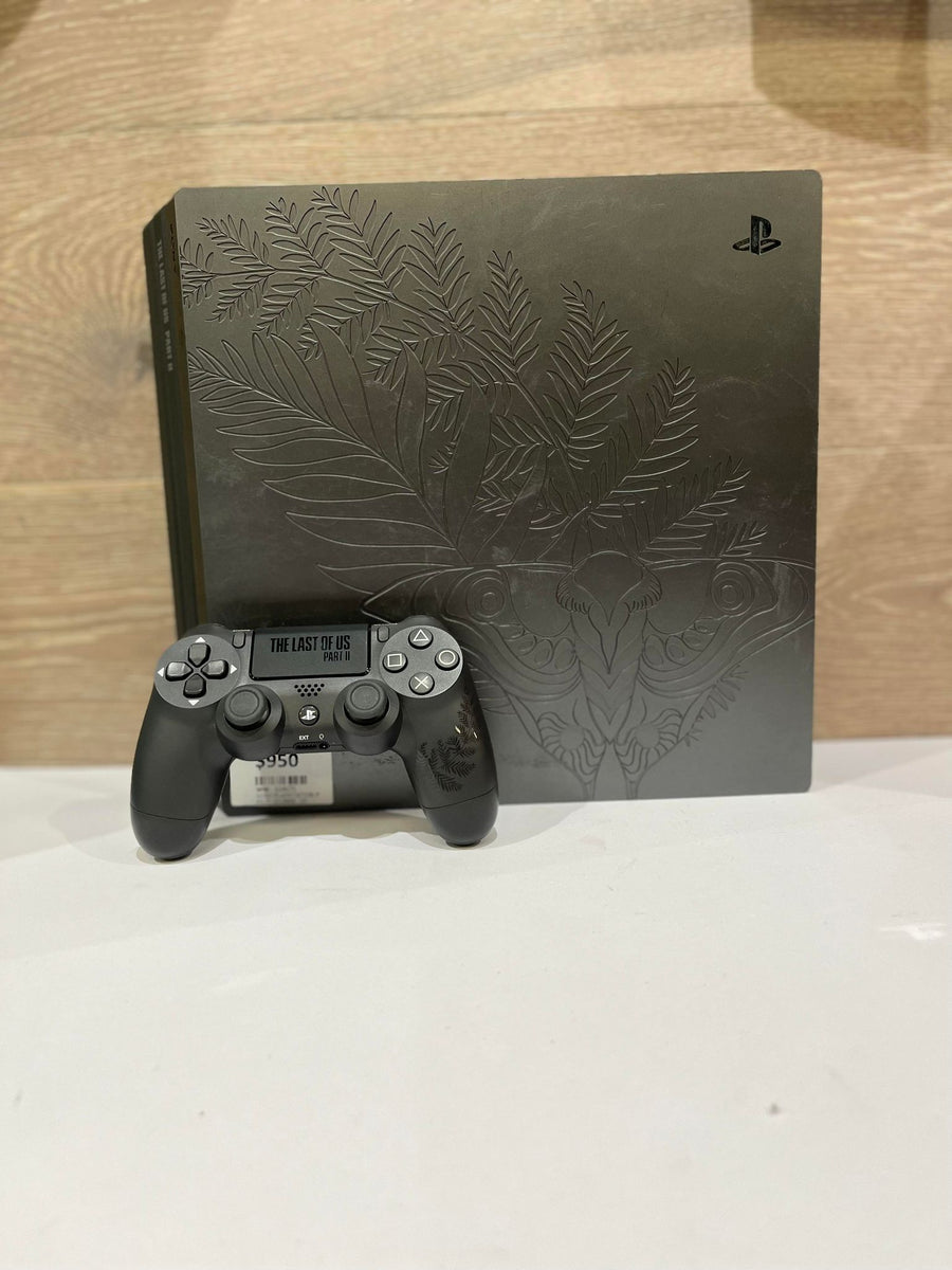 PlayStation 4 pro 'the last of us' special edition Casshies