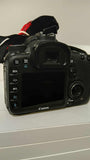 Canon EOS7D Camera in Black- Body and Battery Only