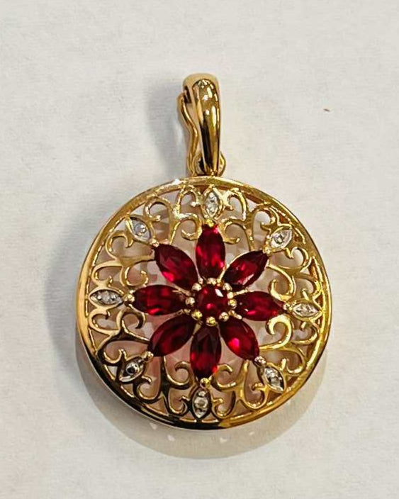 9ct gold pendant