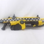 NECA Gears Of War Yellow Taxi Edition Lancer Chainsaw Gun Rifle Replica