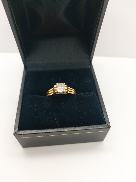 18CT Yellow Gold Old Mined Solitaire Ring
