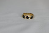 18ct yellow gold diamond and Sapphire ring
